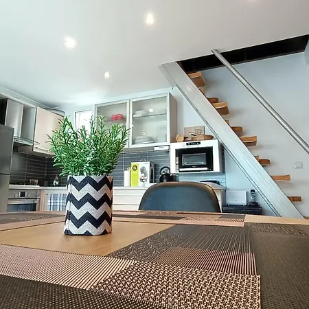 Sandras Modern 公寓