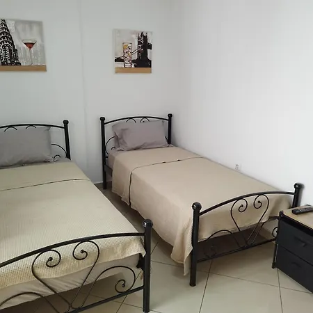 Sandras Modern Kavala